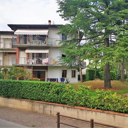 Villa Adria Lignano Sabbiadoro Exterior photo