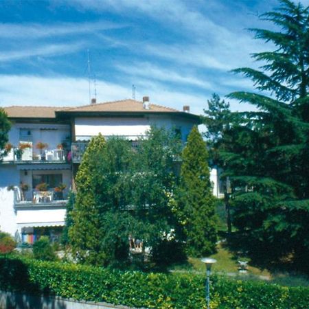 Villa Adria Lignano Sabbiadoro Exterior photo
